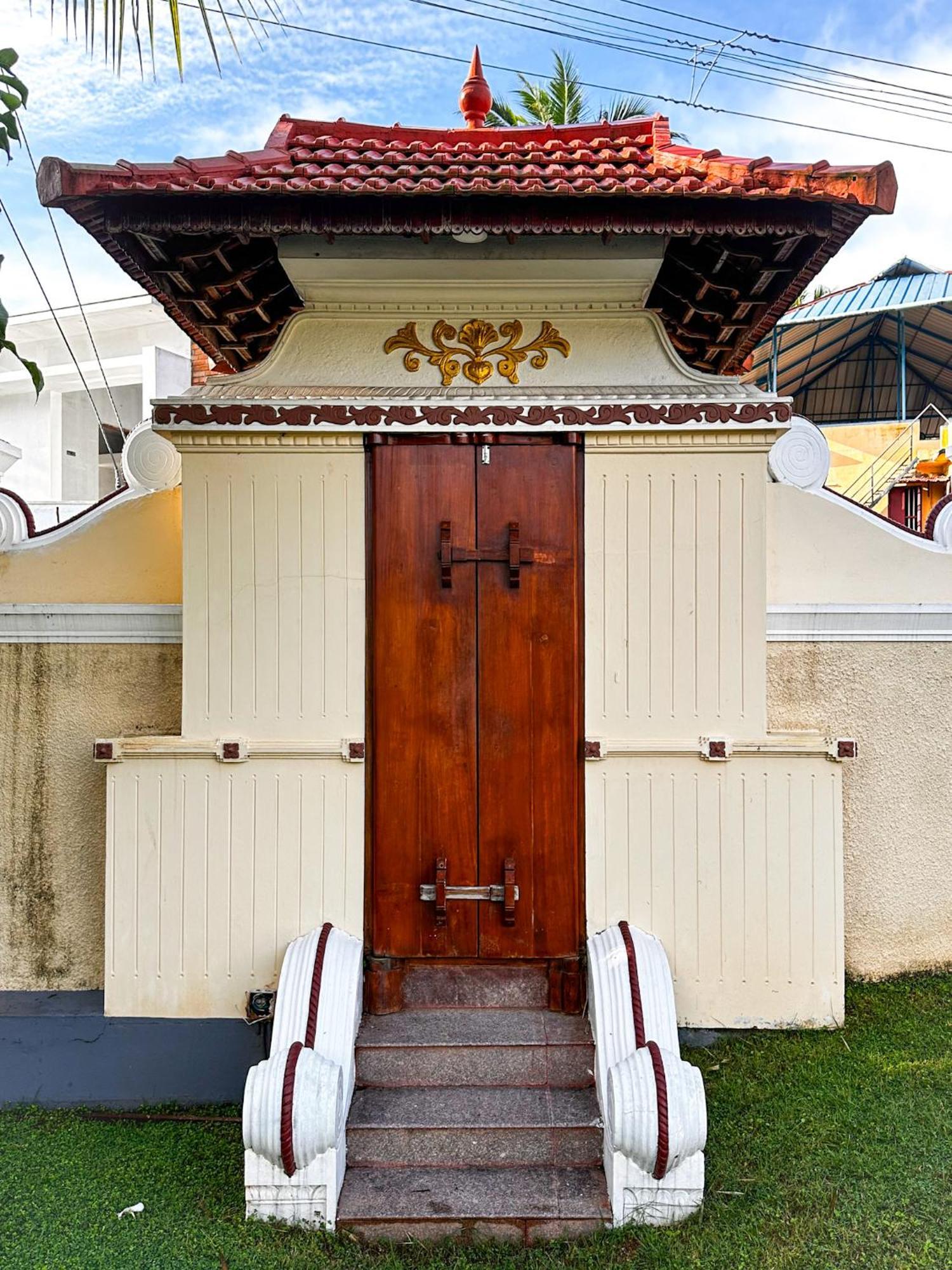 Parvathy Serenity In Varkala Attingal Exterior foto