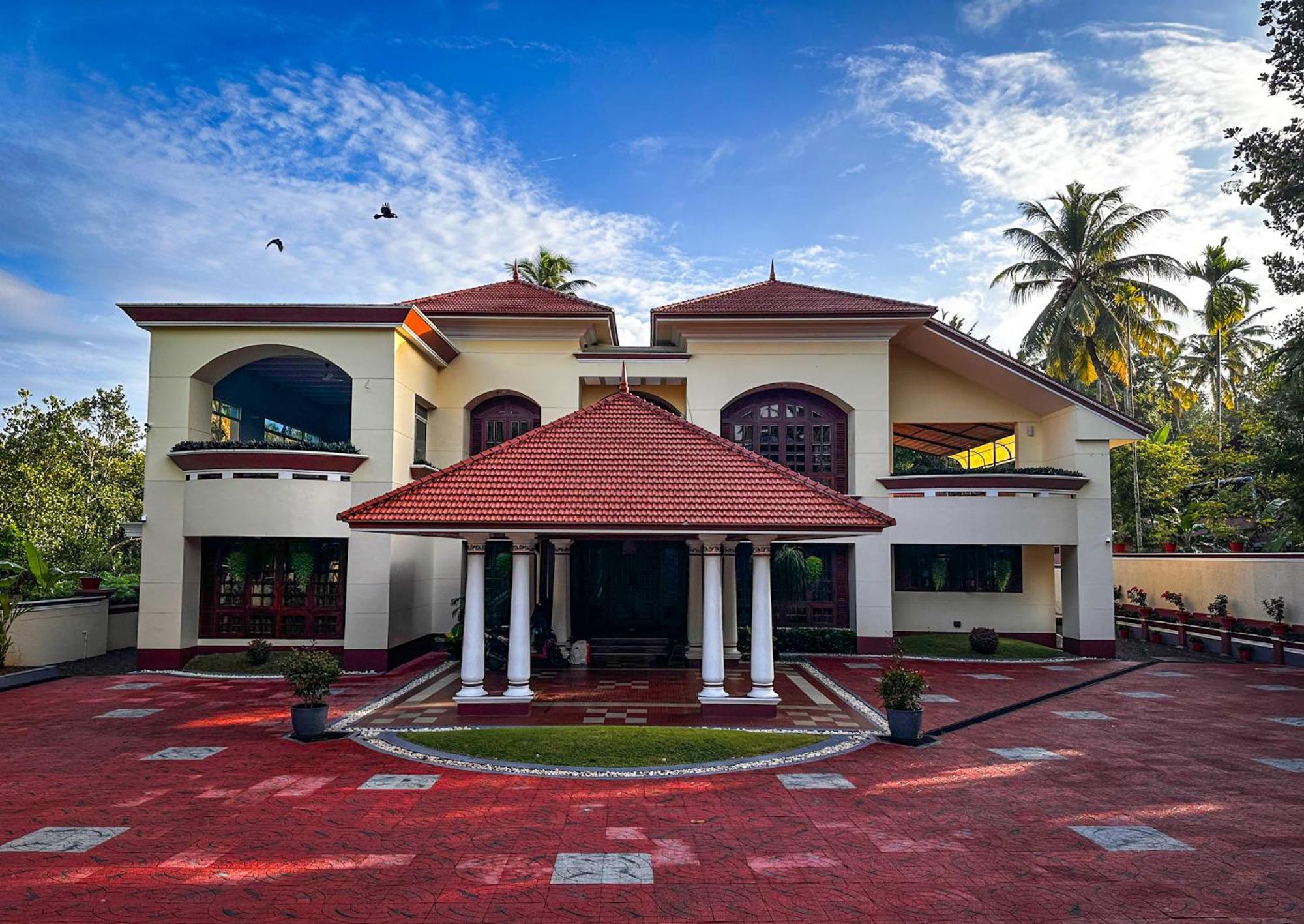 Parvathy Serenity In Varkala Attingal Exterior foto